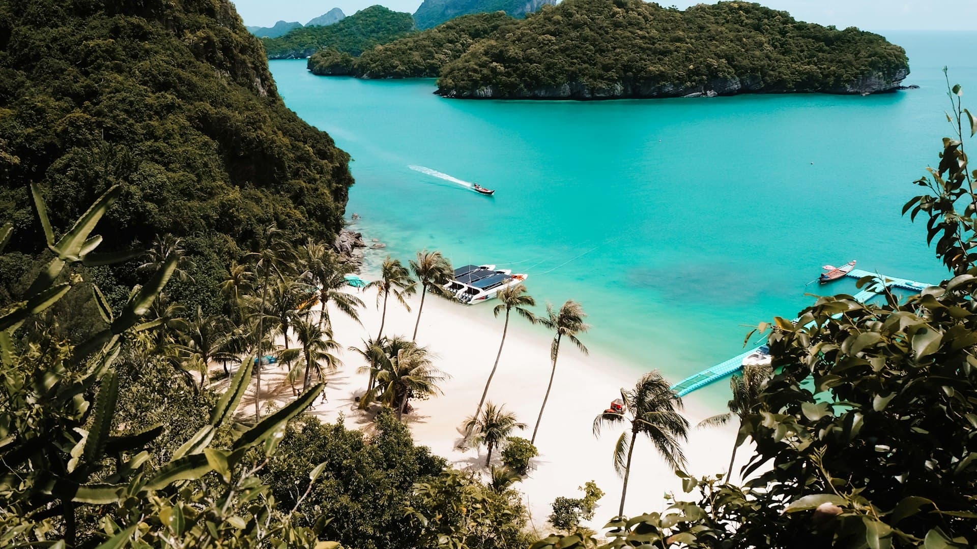 A 13-Night Romantic Thai Odyssey: From Koh Samui's Tranquil Shores to Bangkok's Vibrant Heart & Phuket's Iconic Beaches