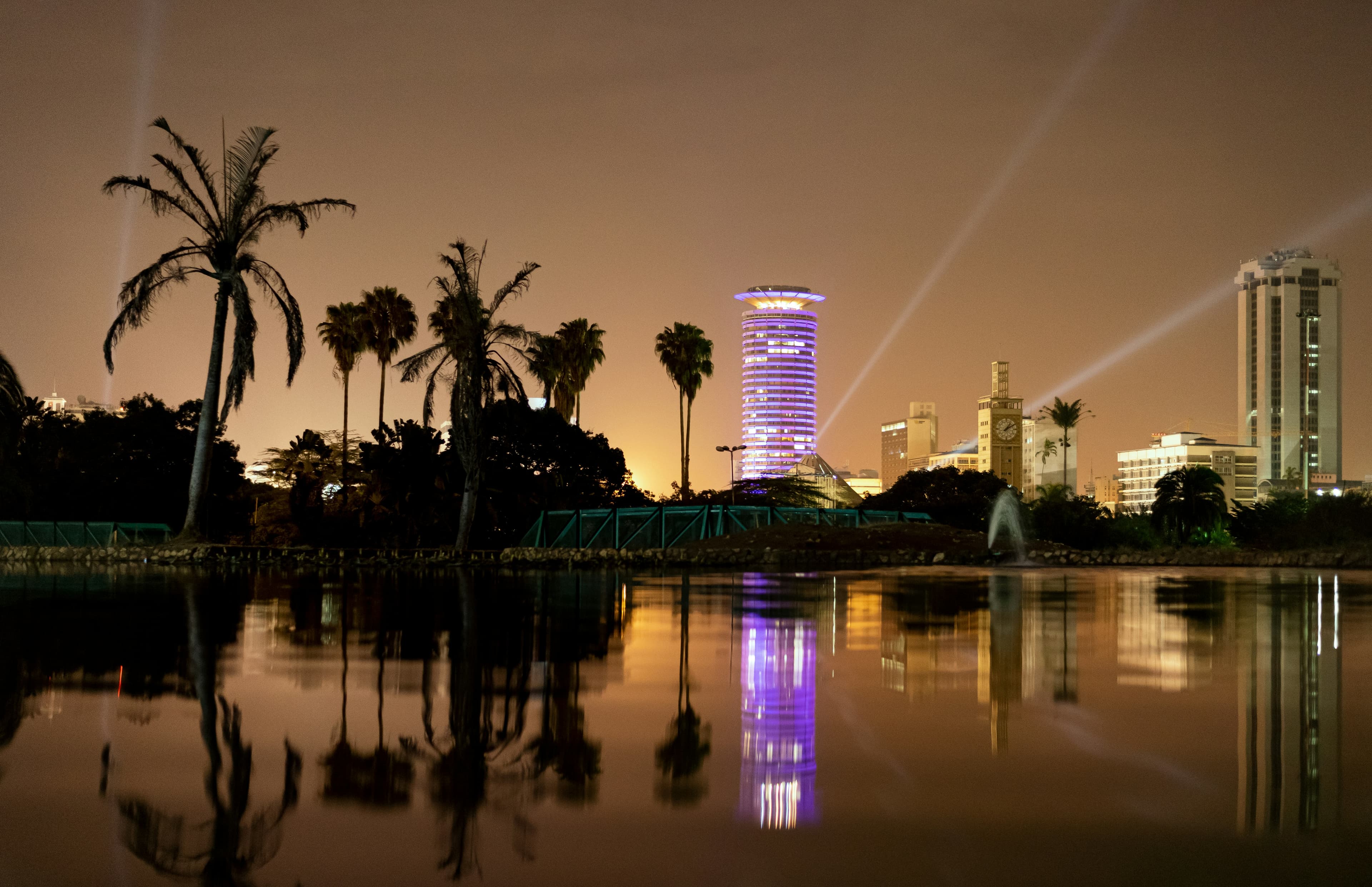 Kenya Family Safari: Nairobi's Wild Heartbeat & Cultural Charms
