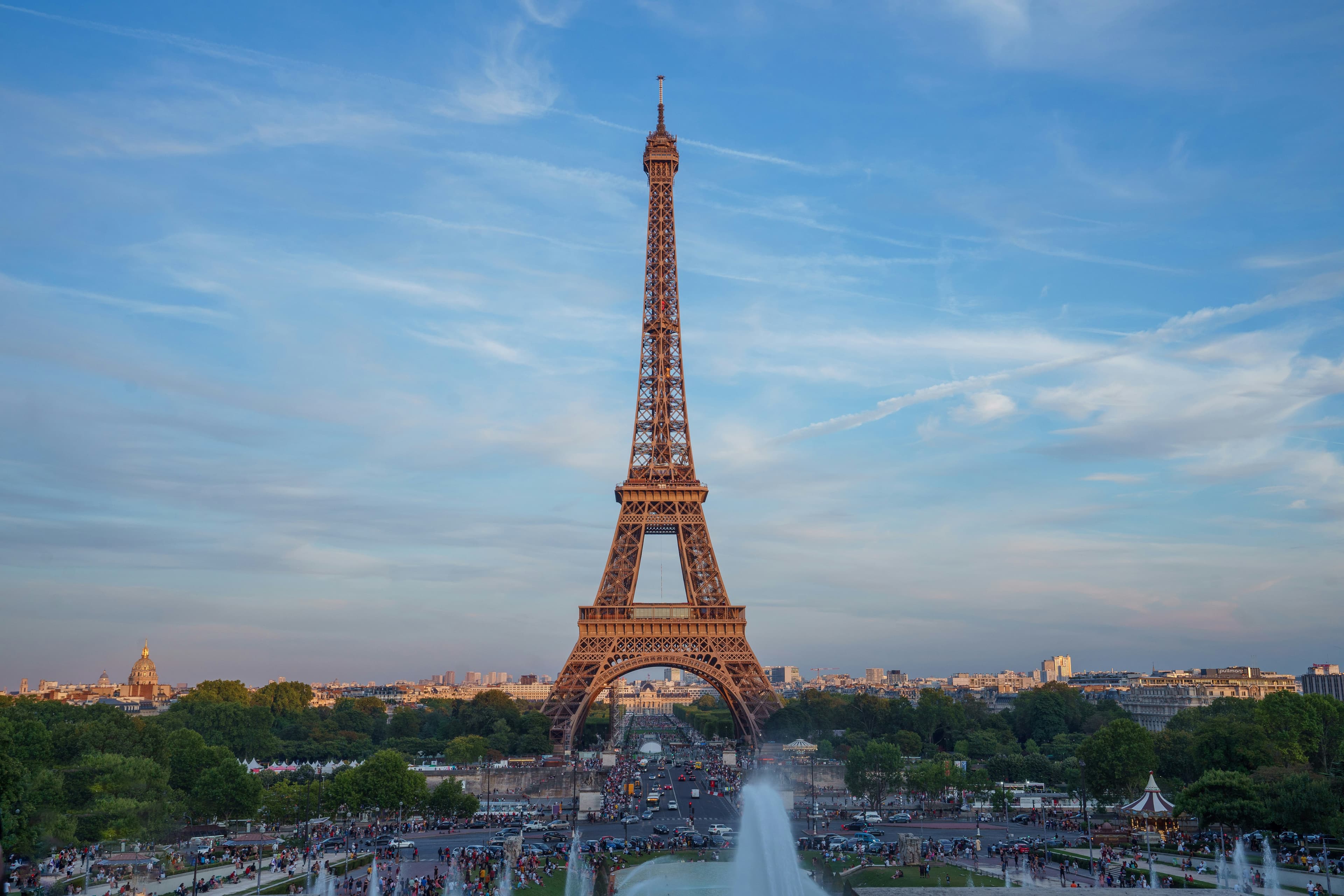 Parisian Romance: A 2-Night Cultural Sojourn for Couples