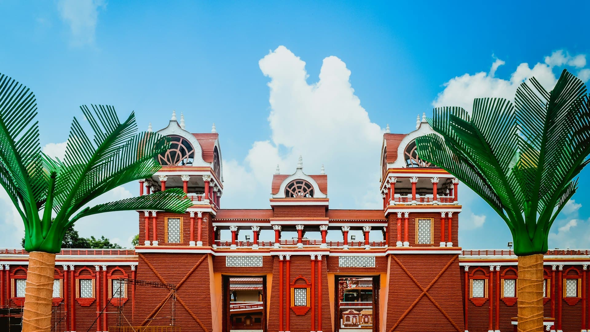 Ramoji Film City: A Cinematic Romance for Two